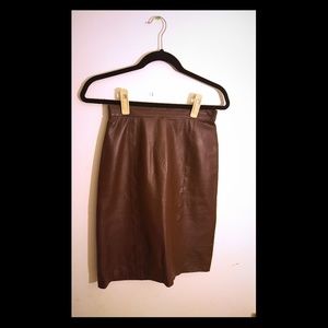 Brown leather skirt Cedars